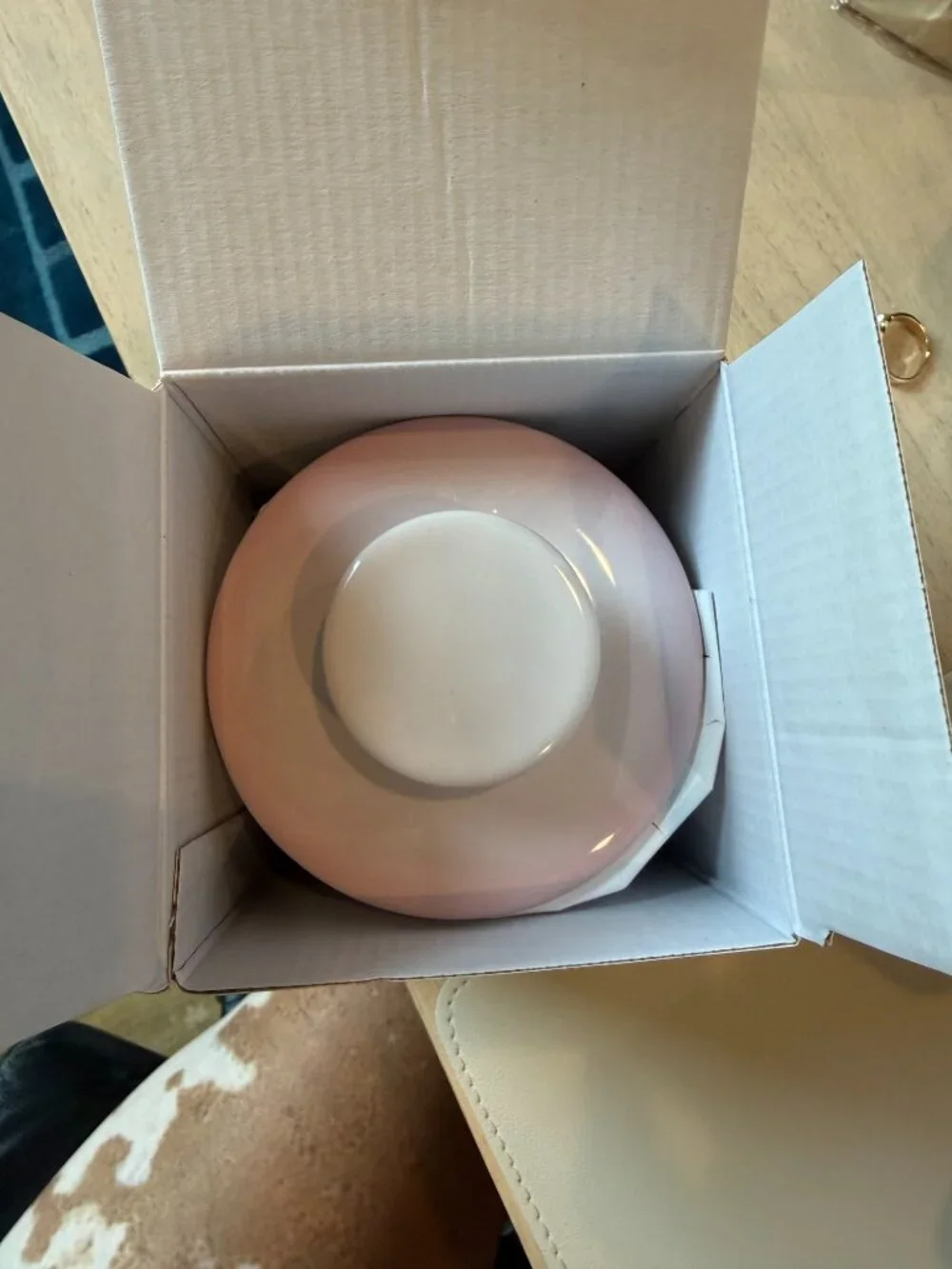 Le Creuset Brand New In Box Shell Pink Butter Bell